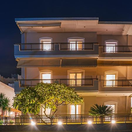 Vakakis-Me Apartments Palaiochora Luaran gambar
