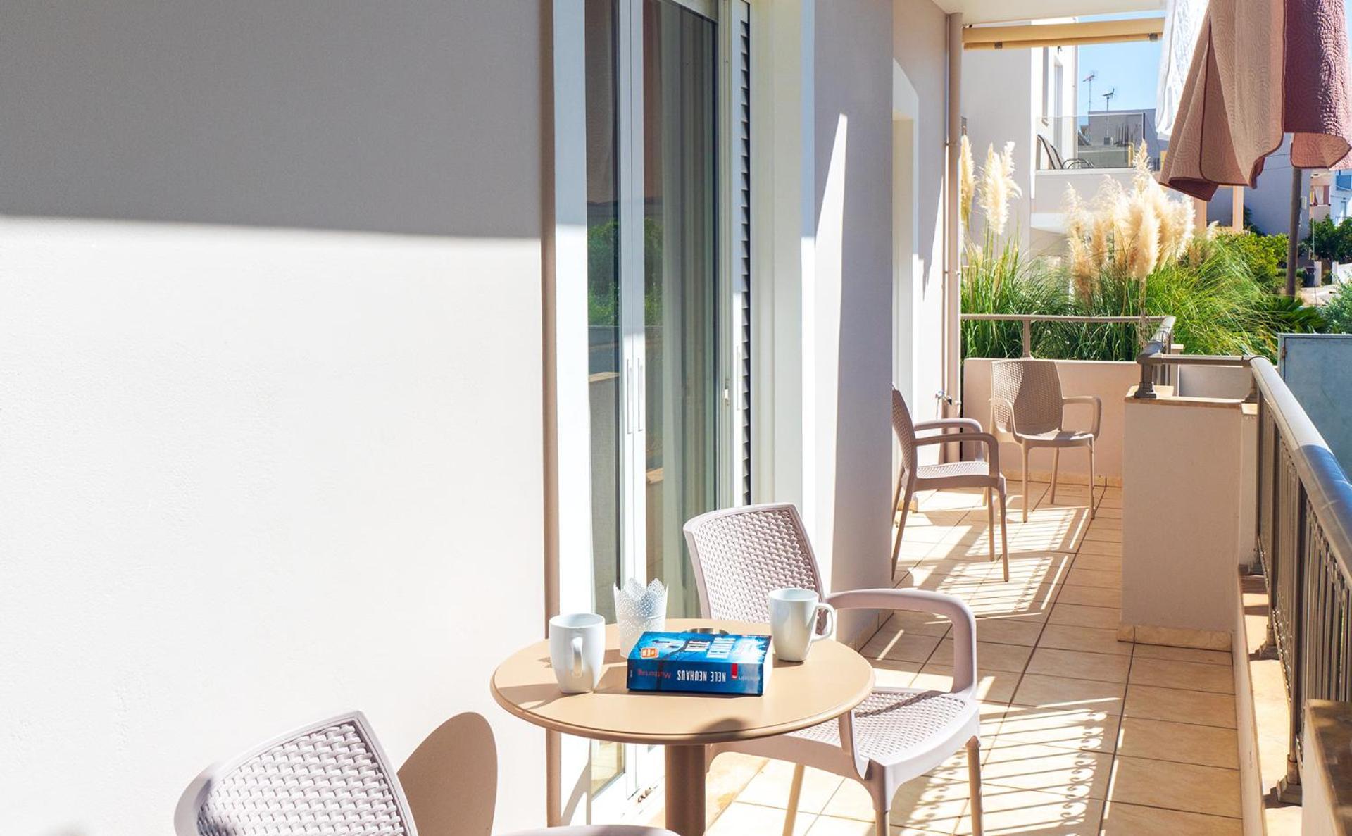 Vakakis-Me Apartments Palaiochora Luaran gambar