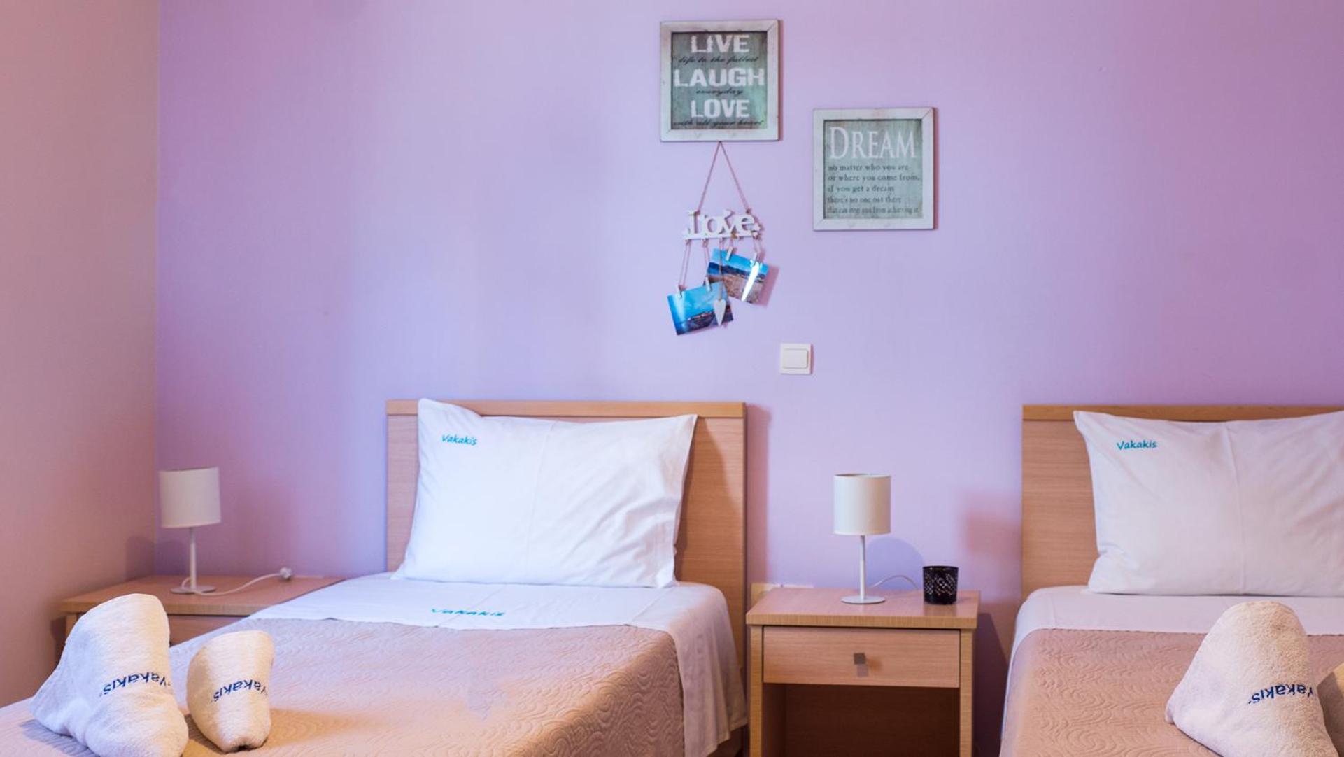 Vakakis-Me Apartments Palaiochora Luaran gambar